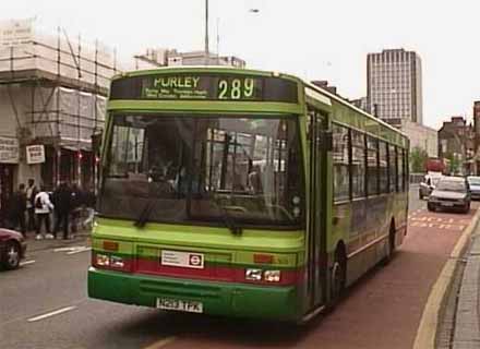 East Lancs EL2000 Dennis Lance of London & Country